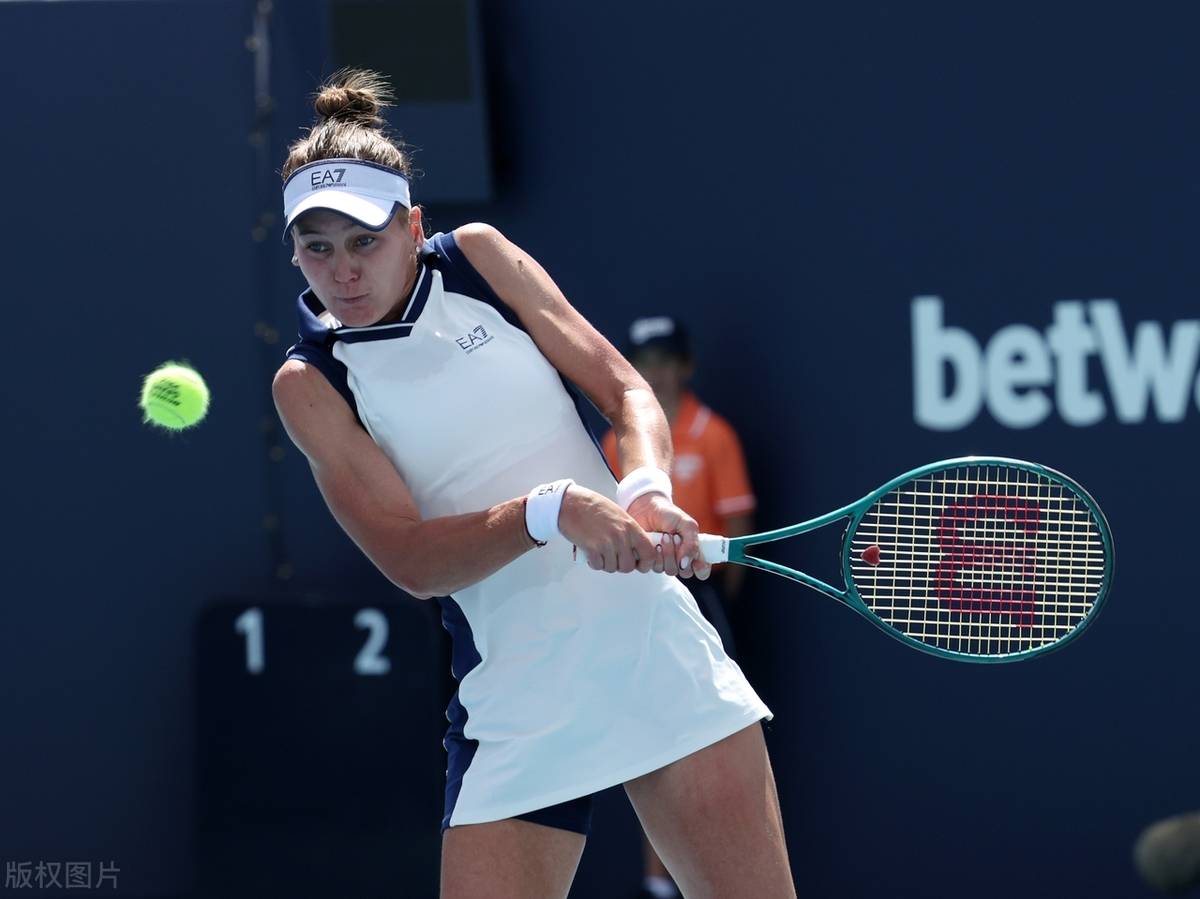 阿扎伦卡关键节点逆转，MAD带队取胜！