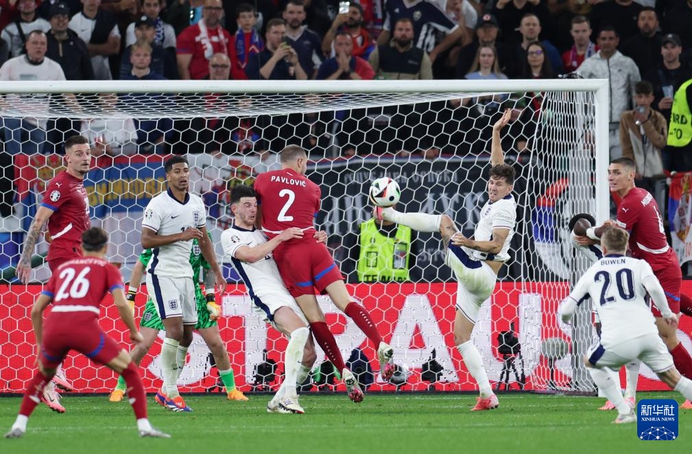 凯恩遭遇十五连败，塞尔维亚队教练面临压力！